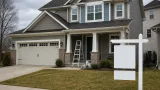 Home sellers are cutting prices and offering buyer concessions as market stalls
